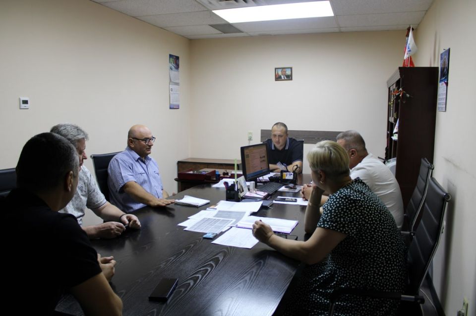 Иван Приходько: Состоялась встреча руководства администрации городского округа Горловка с трудовым коллективом Иван Приходько: Состоялась встреча руководства администрации городского округа Горловка с трудовым коллективом