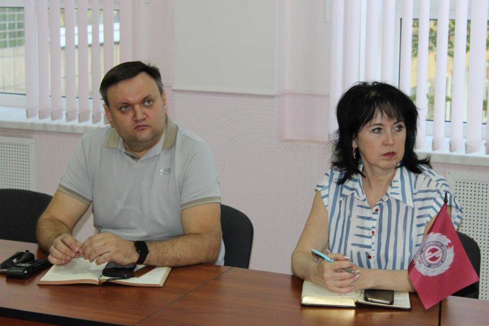 Иван Приходько: Состоялась встреча руководства администрации городского округа Горловка с жителями Горловки Иван Приходько: Состоялась встреча руководства администрации городского округа Горловка с жителями Горловки