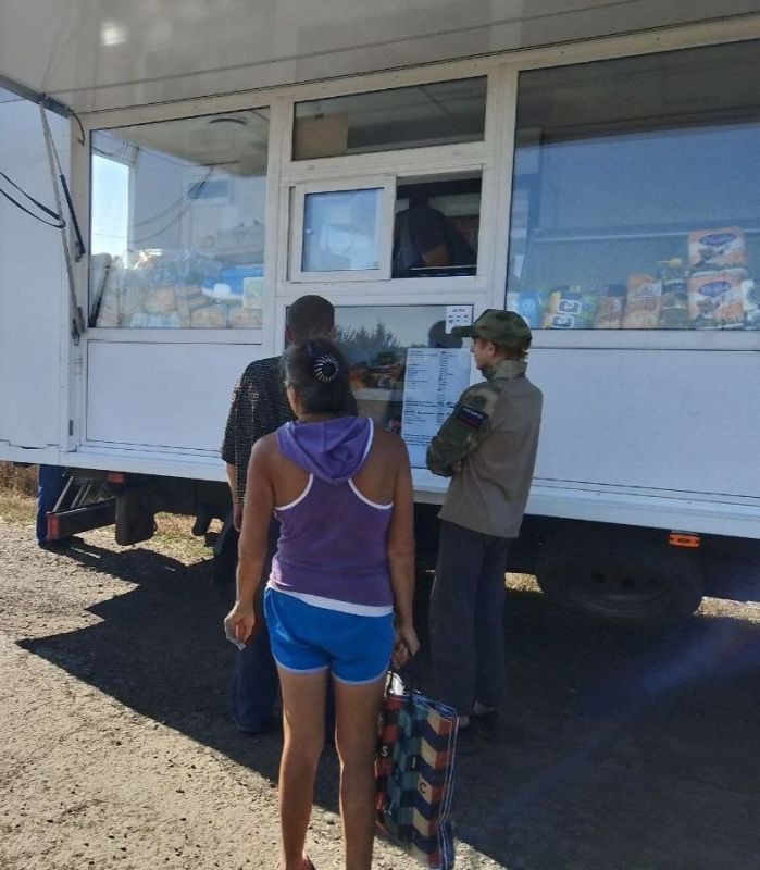 С 16 по 19 августа 2025 года осуществлена выездная торговля с использованием автомагазинов в населенных пунктах городских округов Докучаевск, Горловка, Мариуполь, на территории г С 16 по 19 августа 2025 года осуществлена выездная торговля с использованием автомагазинов в населенных пунктах городских округов Докучаевск, Горловка, Мариуполь, на территории г