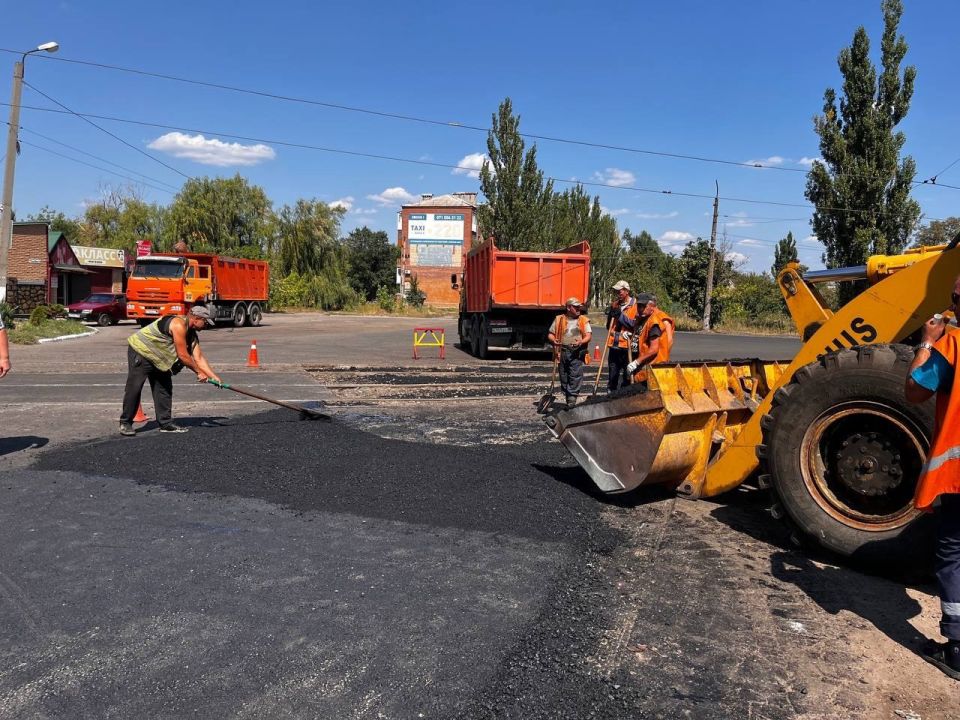 МУП «Простор» ежедневно выполняет все необходимые работы по содержанию городских улиц МУП «Простор» ежедневно выполняет все необходимые работы по содержанию городских улиц