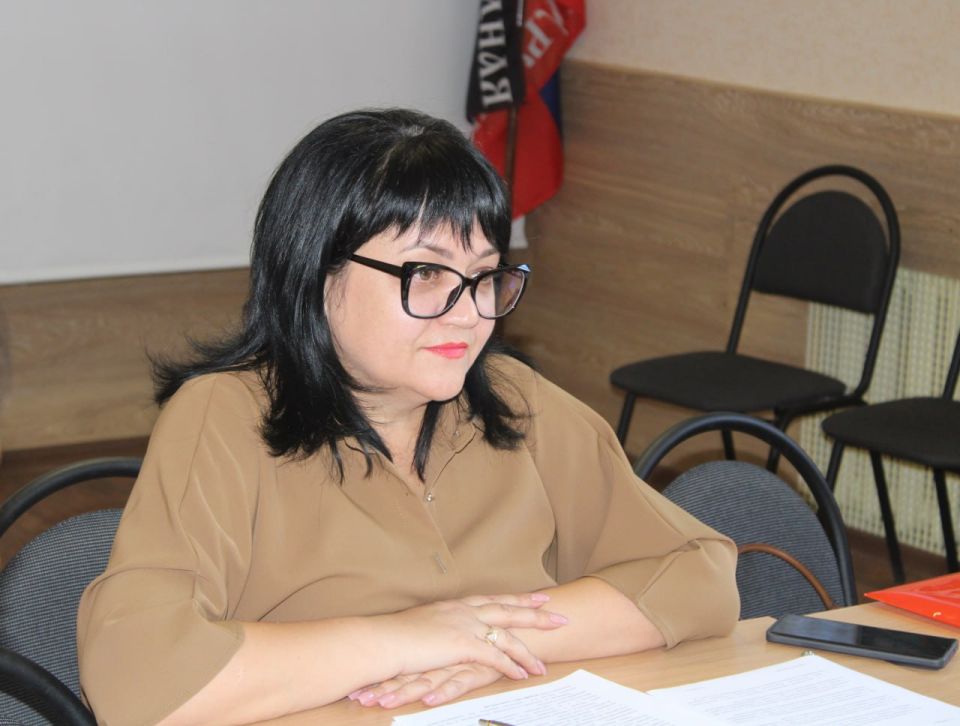 Состоялось заседание комиссии по делам несовершеннолетних и защите их прав администрации городского округа Горловка