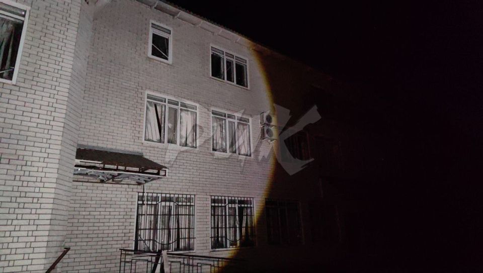 Иван Приходько: Ночью украинские нацисты подвергли обстрелу центр Горловки из РСЗО Иван Приходько: Ночью украинские нацисты подвергли обстрелу центр Горловки из РСЗО