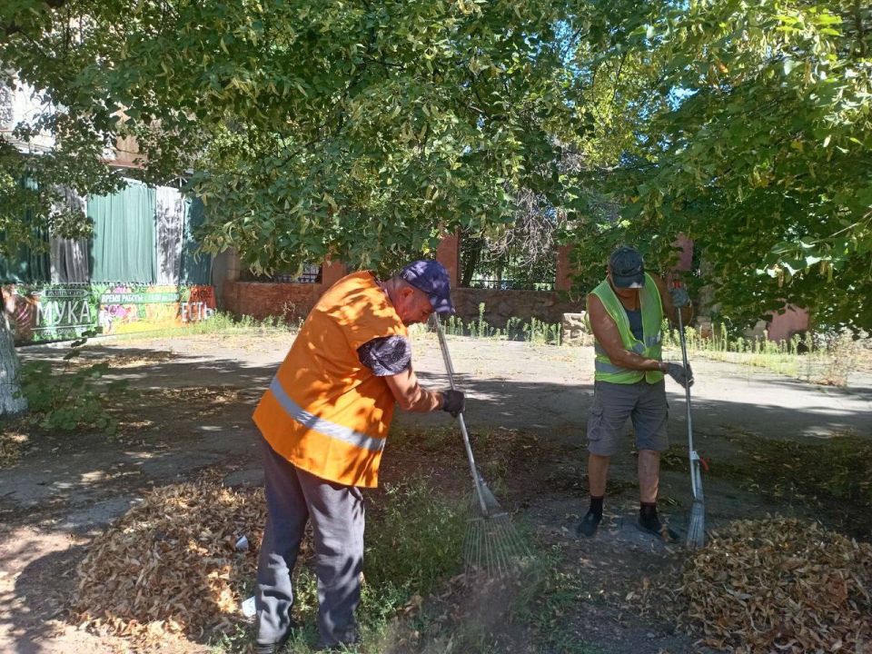 Роман Конев: МУНИЦИПАЛЬНОЕ УНИТАРНОЕ ПРЕДПРИЯТИЕ «ПРОСТОР» АДМИНИСТРАЦИИ ГОРОДСКОГО ОКРУГА ГОРЛОВКА ДОНЕЦКОЙ НАРОДНОЙ РЕСПУБЛИКИ Роман Конев: МУНИЦИПАЛЬНОЕ УНИТАРНОЕ ПРЕДПРИЯТИЕ «ПРОСТОР» АДМИНИСТРАЦИИ ГОРОДСКОГО ОКРУГА ГОРЛОВКА ДОНЕЦКОЙ НАРОДНОЙ РЕСПУБЛИКИ