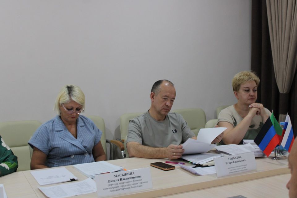 Роман Конев: В пятницу, 22 августа 2025 года, принял участие в совместном заседании постоянных комитетов по вопросам бюджета, налоговой политики и финансам, по вопросам жилищно-коммунального хозяйства, транспорта и... Роман Конев: В пятницу, 22 августа 2025 года, принял участие в совместном заседании постоянных комитетов по вопросам бюджета, налоговой политики и финансам, по вопросам жилищно-коммунального хозяйства, транспорта и...