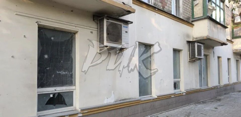 Иван Приходько: Центр Горловки. Последствие украинской вооружённой агрессии Иван Приходько: Центр Горловки. Последствие украинской вооружённой агрессии