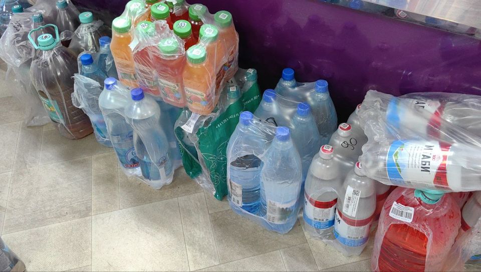 Иван Приходько: Активисты Народного контроля проверили ряд магазинов Горловки Иван Приходько: Активисты Народного контроля проверили ряд магазинов Горловки