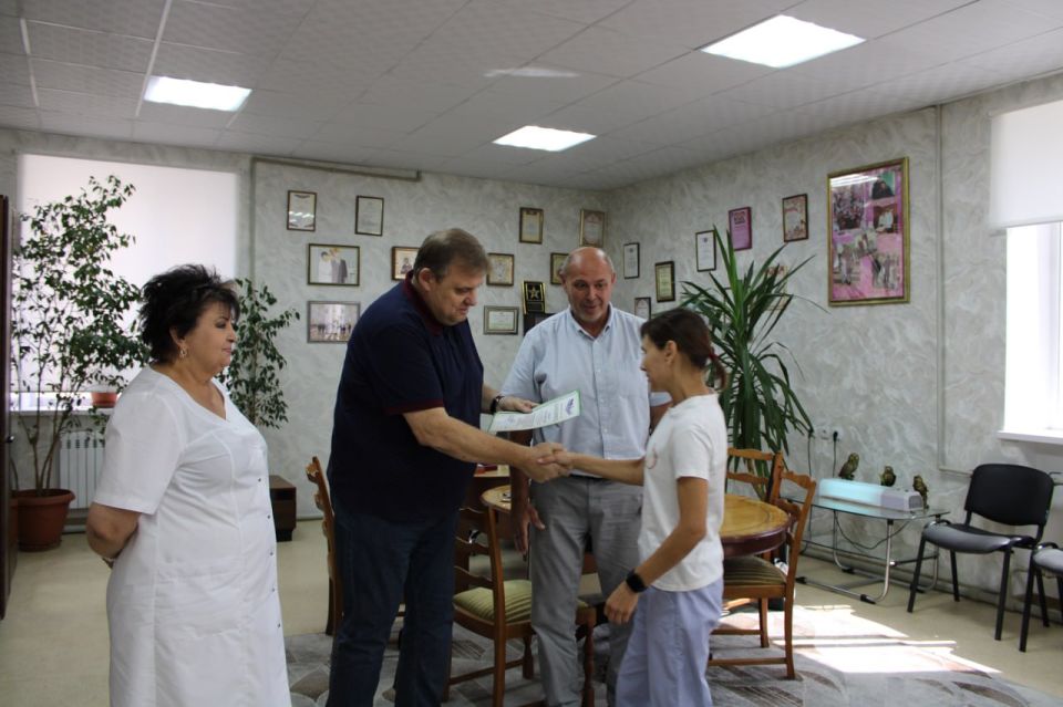 Иван Приходько: Горловка благодарит кузбасских медиков-добровольцев за самоотверженный труд и поддержку Иван Приходько: Горловка благодарит кузбасских медиков-добровольцев за самоотверженный труд и поддержку