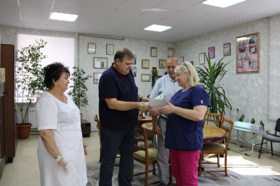 Иван Приходько: Горловка благодарит кузбасских медиков-добровольцев за самоотверженный труд и поддержку Иван Приходько: Горловка благодарит кузбасских медиков-добровольцев за самоотверженный труд и поддержку