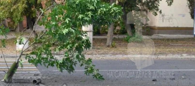 Ночью украинские фашисты нанесли артиллерийский удар по центру многострадальной Горловки Ночью украинские фашисты нанесли артиллерийский удар по центру многострадальной Горловки