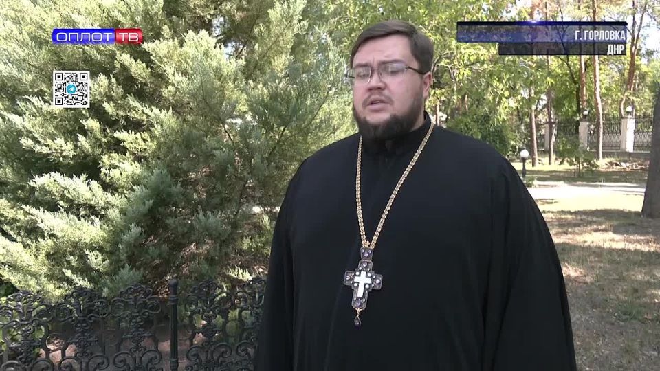 Иван Приходько: Молодежь Горловки адресно доставляет воду для нуждающихся