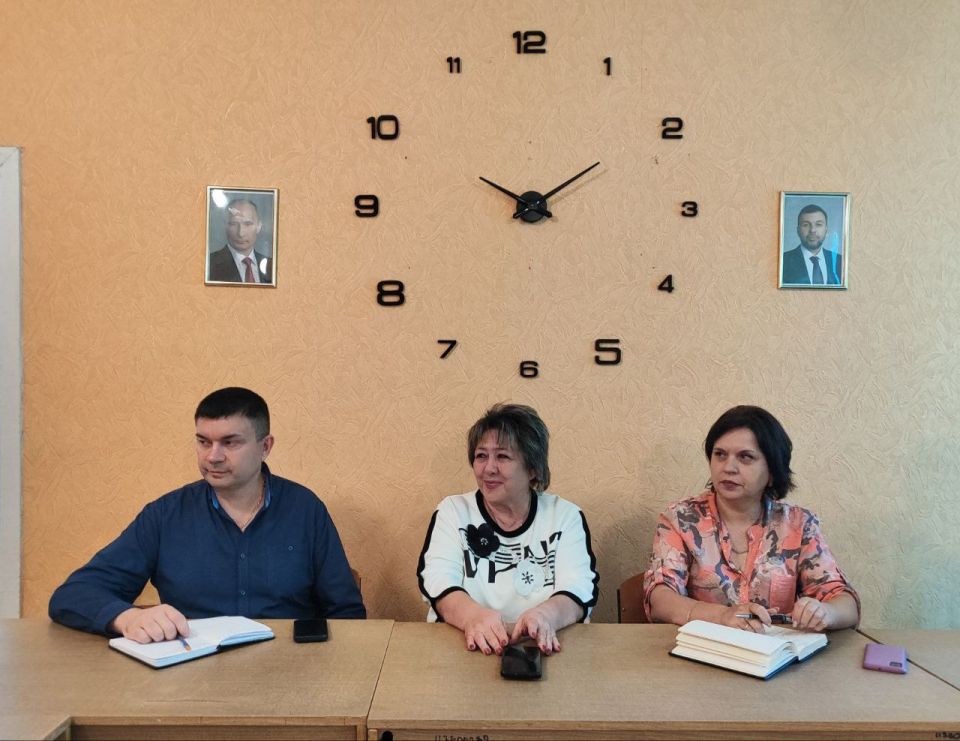 Иван Приходько: Состоялась встреча заместителя руководителя Управы Калининского внутригородского района города Горловка администрации городского округа Горловка с трудовым коллективом