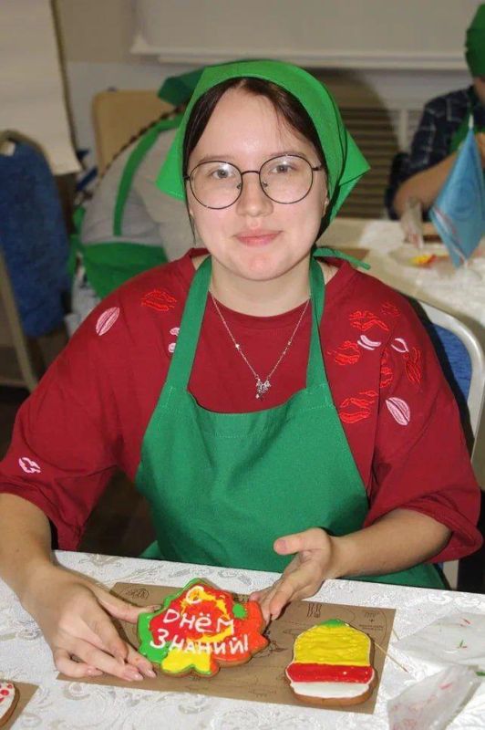 Кузбассовцы подготовили подарки для школьников Горловки Кузбассовцы подготовили подарки для школьников Горловки