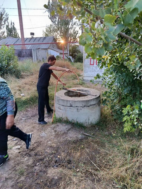 Иван Приходько: Сегодня в одном из поселков Центрально-Городского района Горловки состоялась регулярная проверка расходования воды частными потребителями Иван Приходько: Сегодня в одном из поселков Центрально-Городского района Горловки состоялась регулярная проверка расходования воды частными потребителями