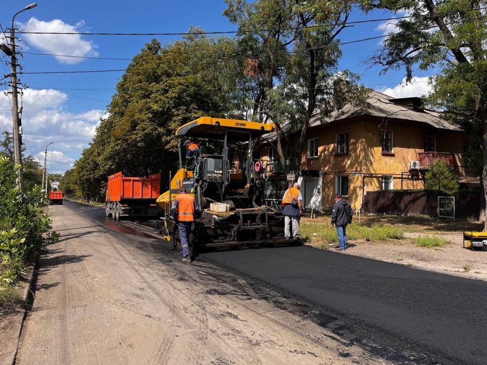 МУП «Простор» ежедневно выполняет все необходимые работы по содержанию городских улиц МУП «Простор» ежедневно выполняет все необходимые работы по содержанию городских улиц