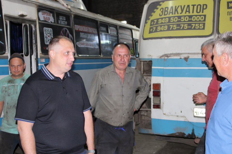 Иван Приходько: Состоялась встреча руководства администрации городского округа Горловка с трудовым коллективом Иван Приходько: Состоялась встреча руководства администрации городского округа Горловка с трудовым коллективом