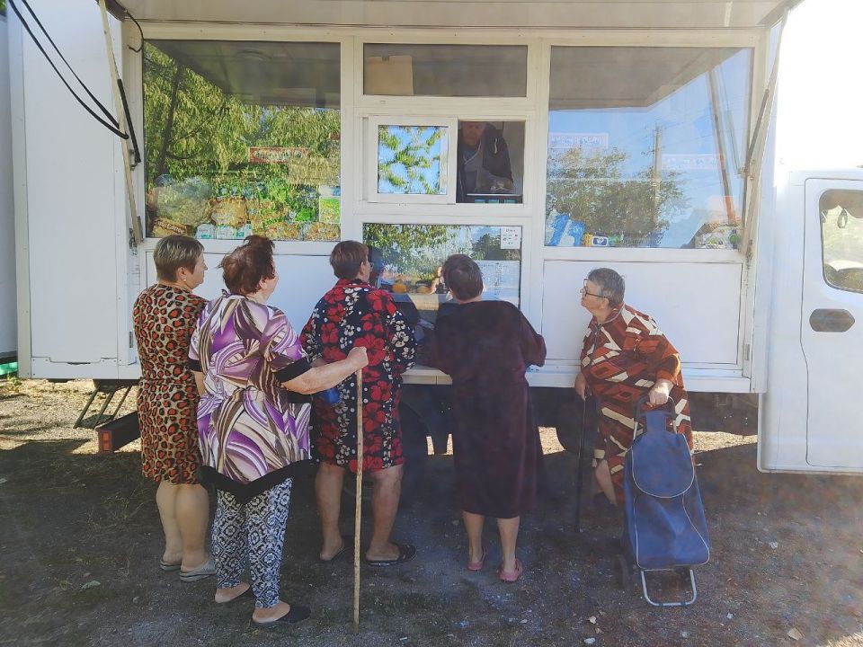 С 23 по 26 августа 2025 года осуществлена выездная торговля с использованием автомагазинов в населенных пунктах городских округов Донецк, Докучаевск, Горловка, Мариуполь, на территории г С 23 по 26 августа 2025 года осуществлена выездная торговля с использованием автомагазинов в населенных пунктах городских округов Донецк, Докучаевск, Горловка, Мариуполь, на территории г