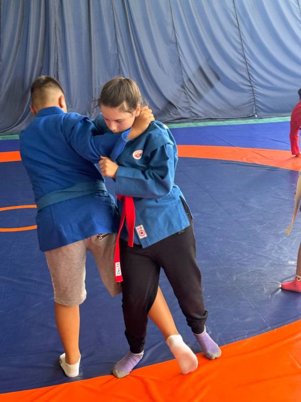 Иван Приходько: В рамках реализации партийного проекта Единой России «Выбор Сильных» в Горловке проведены показательные выступления по самбо Иван Приходько: В рамках реализации партийного проекта Единой России «Выбор Сильных» в Горловке проведены показательные выступления по самбо