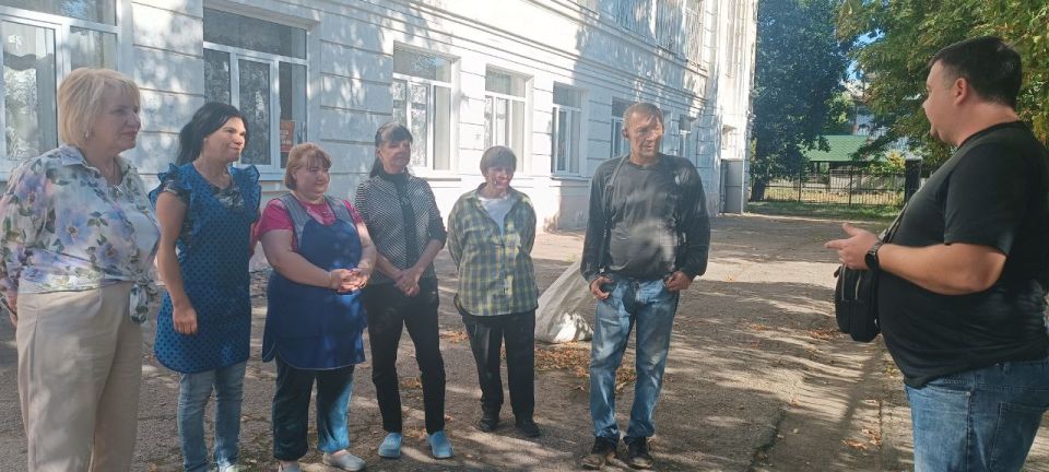 Иван Приходько: В Центрально-Городском районе Горловки прошла встреча с трудовым коллективом Иван Приходько: В Центрально-Городском районе Горловки прошла встреча с трудовым коллективом