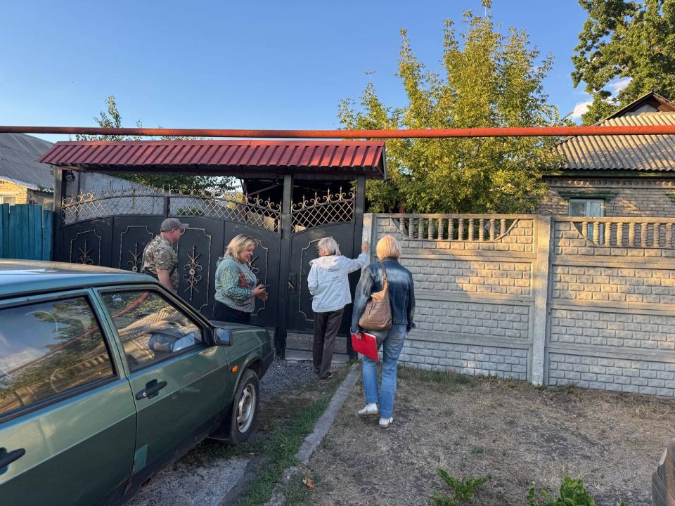 Роман Конев: В одном из посёлков Центрально-Городского района Горловки состоялась регулярная проверка расходования воды частными потребителями Роман Конев: В одном из посёлков Центрально-Городского района Горловки состоялась регулярная проверка расходования воды частными потребителями