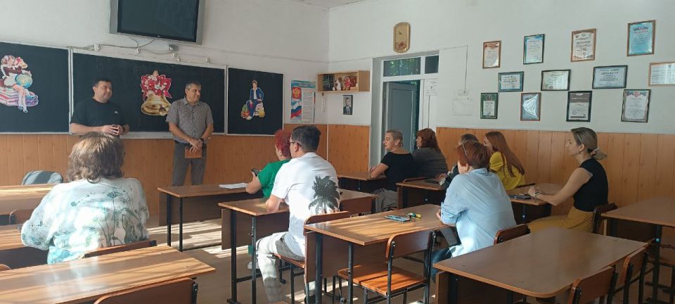 Иван Приходько: В Центрально-Городском районе Горловки прошла встреча с жителями Иван Приходько: В Центрально-Городском районе Горловки прошла встреча с жителями