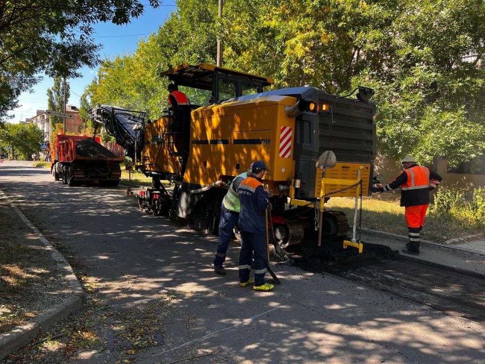 МУП «Простор» ежедневно выполняет все необходимые работы по содержанию городских улиц МУП «Простор» ежедневно выполняет все необходимые работы по содержанию городских улиц