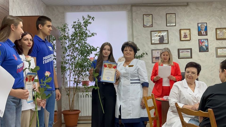 Иван Приходько: В Горловке состоялось награждение волонтеров Иван Приходько: В Горловке состоялось награждение волонтеров