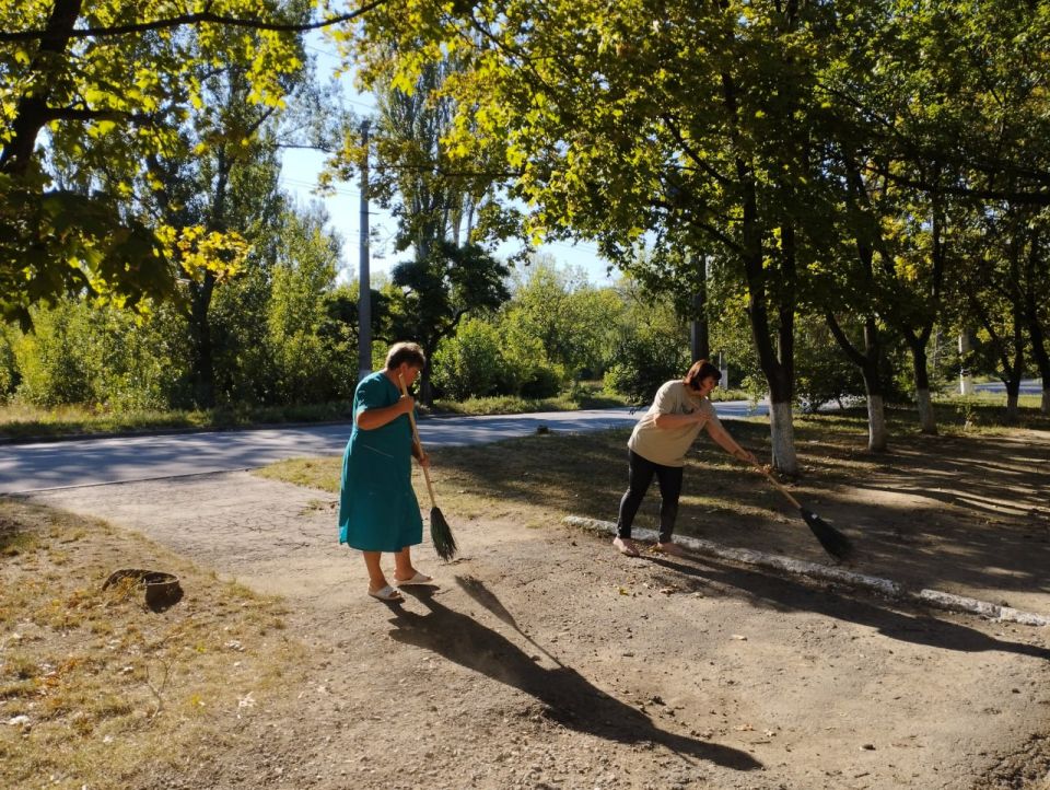 Роман Конев: Партийцы Единой России Центрально-Городского района Горловки поддерживают проект «Городская среда» Роман Конев: Партийцы Единой России Центрально-Городского района Горловки поддерживают проект «Городская среда»