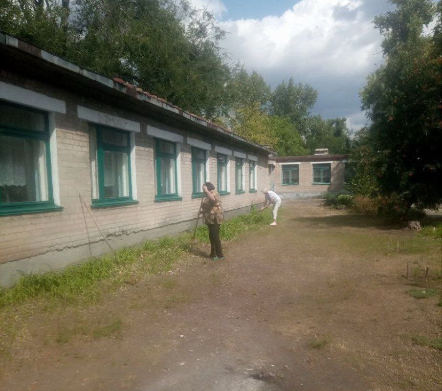 Иван Приходько: В Никитовском районе Горловки продолжается масштабный партийный проект Единой России «Городская среда» Иван Приходько: В Никитовском районе Горловки продолжается масштабный партийный проект Единой России «Городская среда»