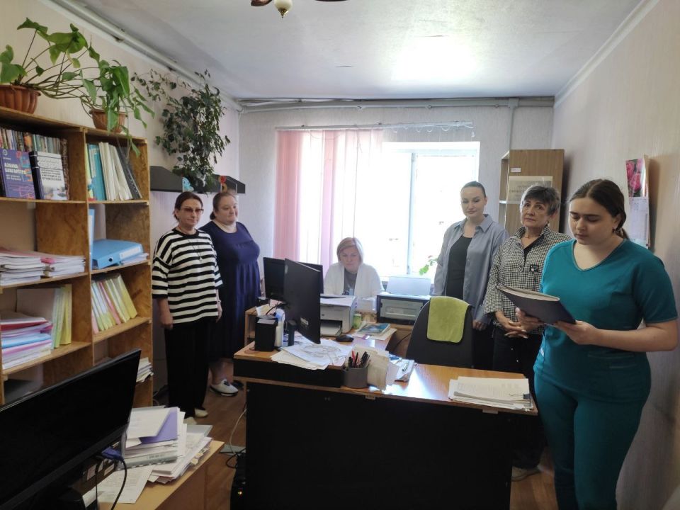 «Единый час гражданственности» в первичных организациях МО ОД «ДР» Центрально-Городского района г. Горловка «Единый час гражданственности» в первичных организациях МО ОД «ДР» Центрально-Городского района г. Горловка