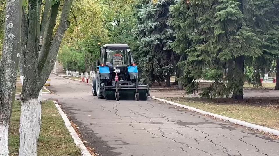Роман Конев: О дорожных работах МУНИЦИПАЛЬНОГО УНИТАРНОГО ПРЕДПРИЯТИЯ «ПРОСТОР» АДМИНИСТРАЦИИ ГОРОДСКОГО ОКРУГА ГОРЛОВКА ДОНЕЦКОЙ НАРОДНОЙ РЕСПУБЛИКИ Сотрудниками предприятия регулярно выполняются работы по...