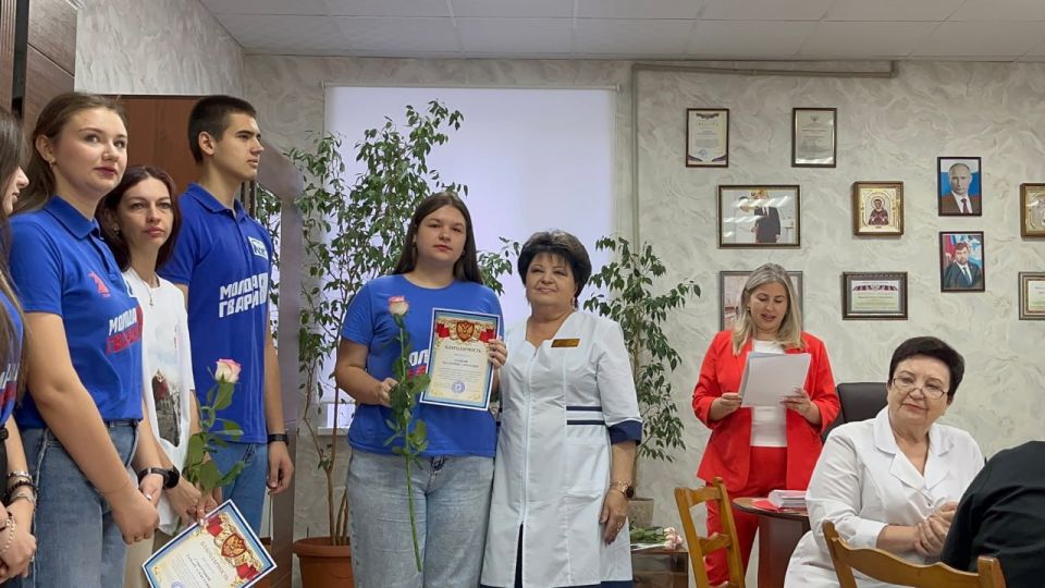 Иван Приходько: В Горловке состоялось награждение волонтеров Иван Приходько: В Горловке состоялось награждение волонтеров