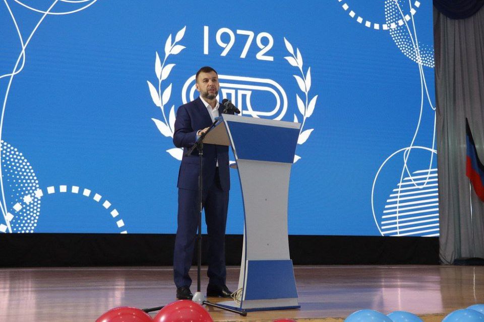 Денис Пушилин: Почти 72 тысячи студентов приступили сегодня к обучению в Донецкой Народной Республике Денис Пушилин: Почти 72 тысячи студентов приступили сегодня к обучению в Донецкой Народной Республике