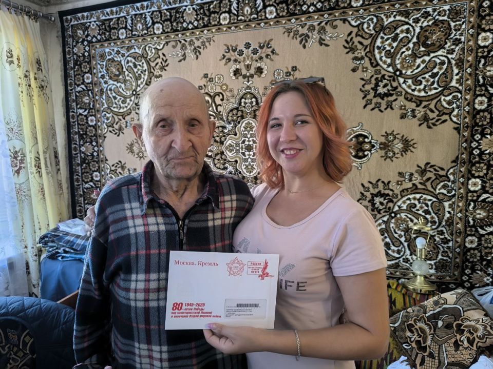 Иван Приходько: В Никитовском районе Горловки поздравили участников Великой Отечественной войны с Днем освобождения Донбасса Иван Приходько: В Никитовском районе Горловки поздравили участников Великой Отечественной войны с Днем освобождения Донбасса