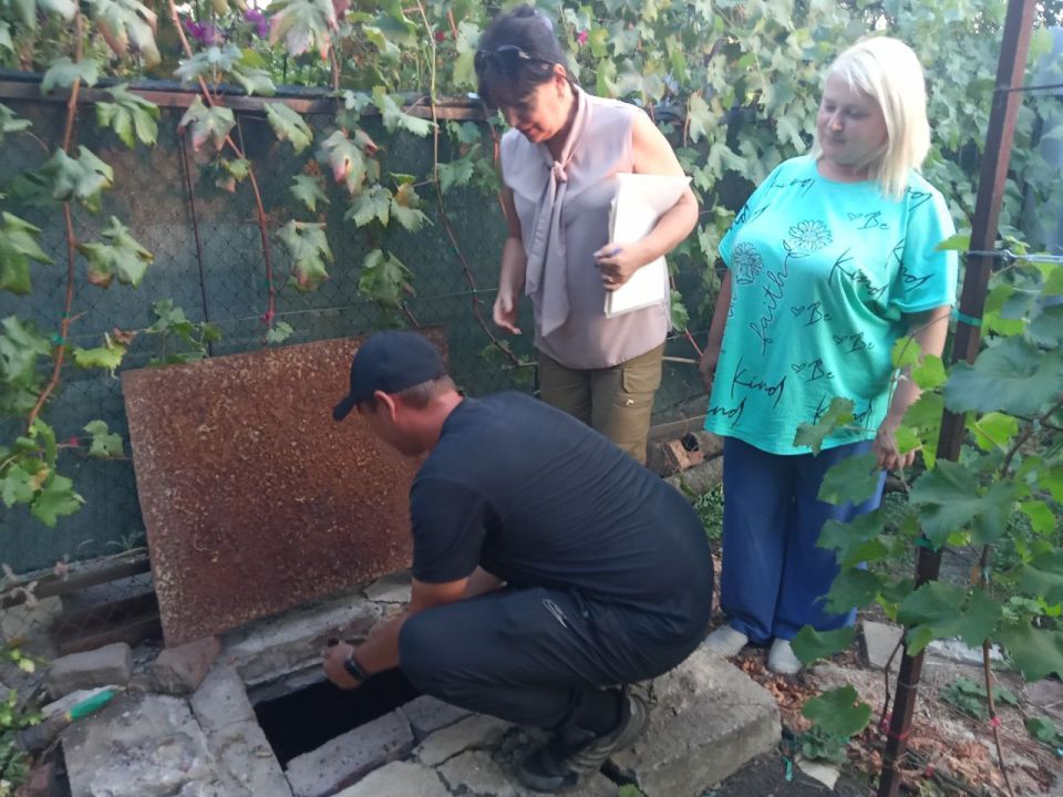 Иван Приходько: В поселке, расположенном в Калининском районе Горловки, сегодня прошла плановая инспекция, направленная на контроль использования воды частными потребителями