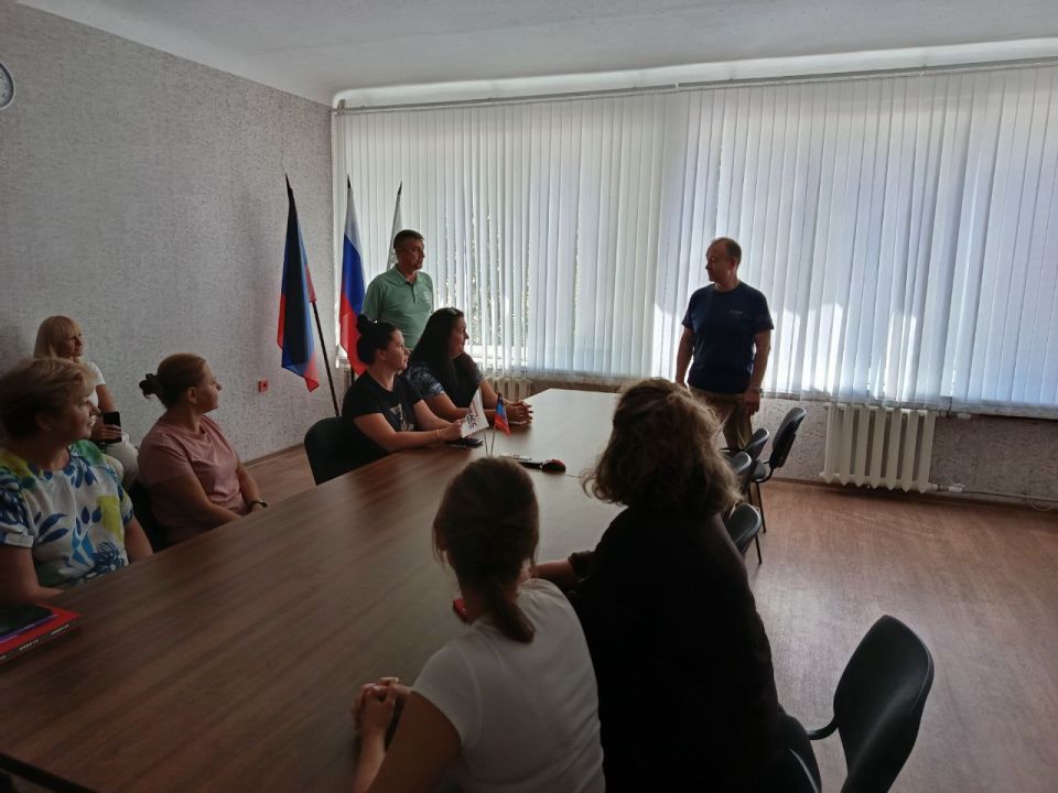 Иван Приходько: Состоялись встречи руководства администрации городского округа Горловка с трудовыми коллективами Иван Приходько: Состоялись встречи руководства администрации городского округа Горловка с трудовыми коллективами