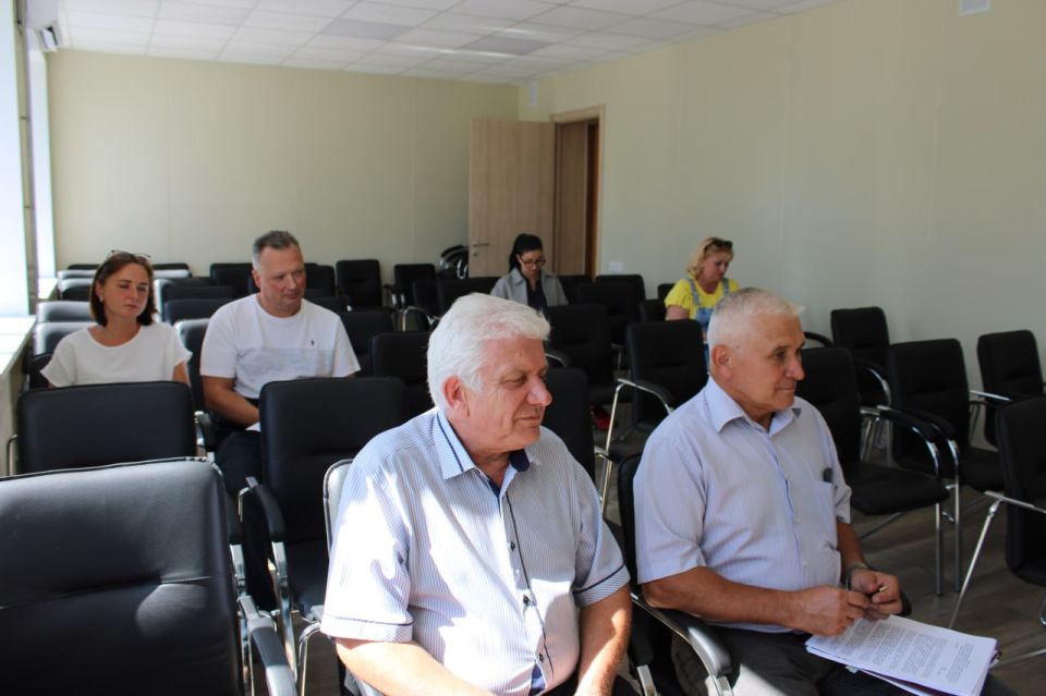 Итоги заседания межведомственной комиссии по рассмотрению вопросов о приостановлении начисления платы за жилищно-коммунальные услуги в жилых домах и квартирах, повреждённых в результате боевых действий, в которых не... Итоги заседания межведомственной комиссии по рассмотрению вопросов о приостановлении начисления платы за жилищно-коммунальные услуги в жилых домах и квартирах, повреждённых в результате боевых действий, в которых не...