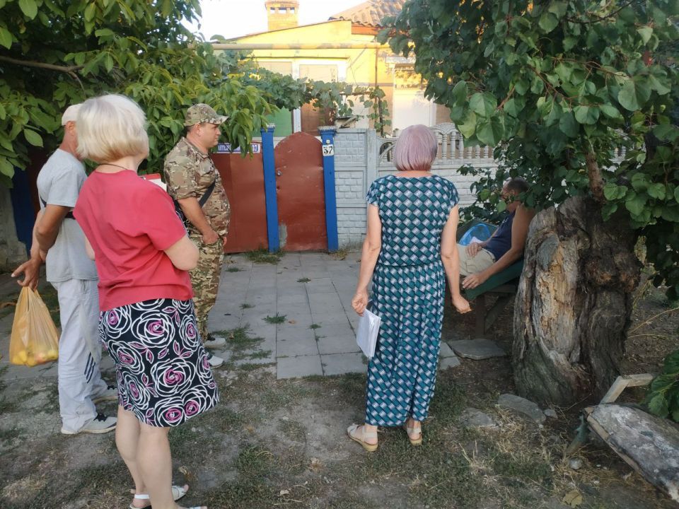 Иван Приходько: Во исполнение указания Главы Донецкой Народной Республики Дениса Владимировича Пушилина и для рассмотрения жалоб от населения сегодня, 3 сентября, в поселке Центрально-Городского района Горловки была... Иван Приходько: Во исполнение указания Главы Донецкой Народной Республики Дениса Владимировича Пушилина и для рассмотрения жалоб от населения сегодня, 3 сентября, в поселке Центрально-Городского района Горловки была...