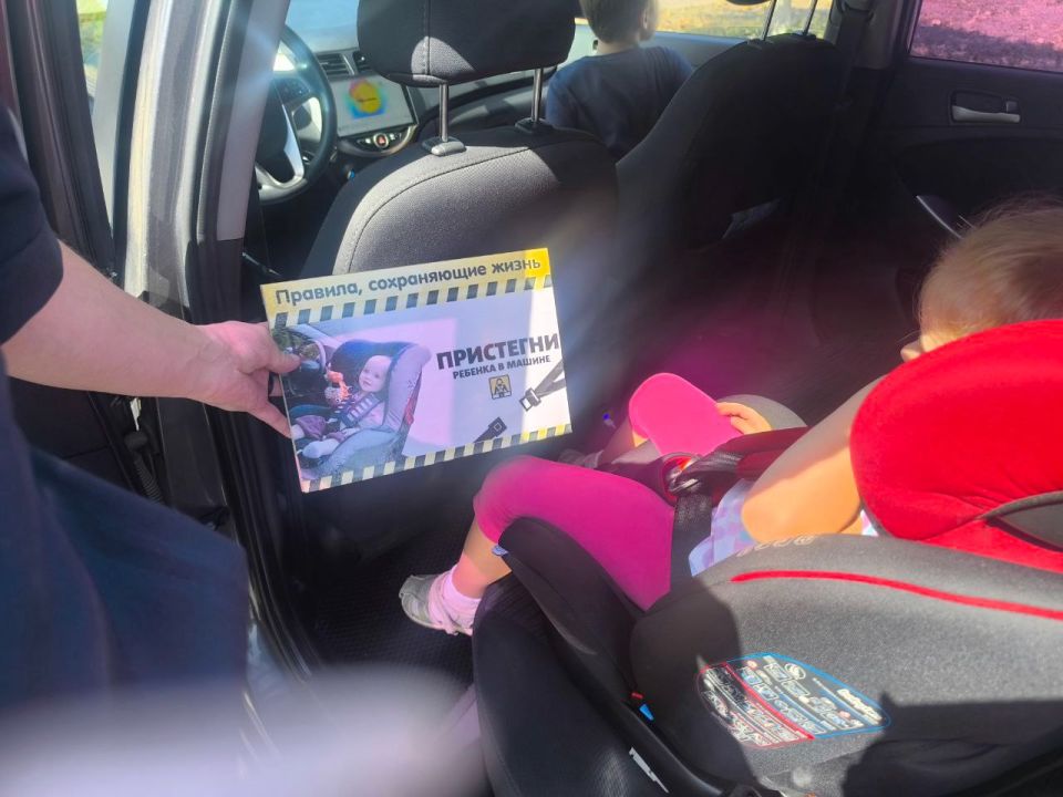 В Горловке сотрудники госавтоинспекции проводят профилактические мероприятия В Горловке сотрудники госавтоинспекции проводят профилактические мероприятия