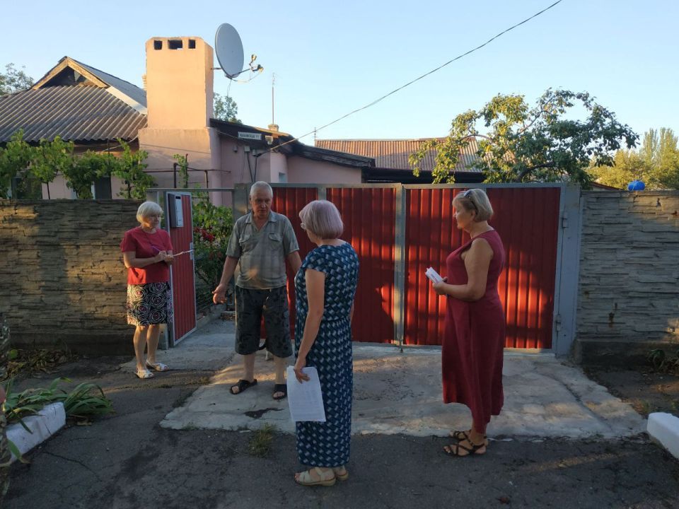 Иван Приходько: Во исполнение указания Главы Донецкой Народной Республики Дениса Владимировича Пушилина и для рассмотрения жалоб от населения сегодня, 3 сентября, в поселке Центрально-Городского района Горловки была... Иван Приходько: Во исполнение указания Главы Донецкой Народной Республики Дениса Владимировича Пушилина и для рассмотрения жалоб от населения сегодня, 3 сентября, в поселке Центрально-Городского района Горловки была...