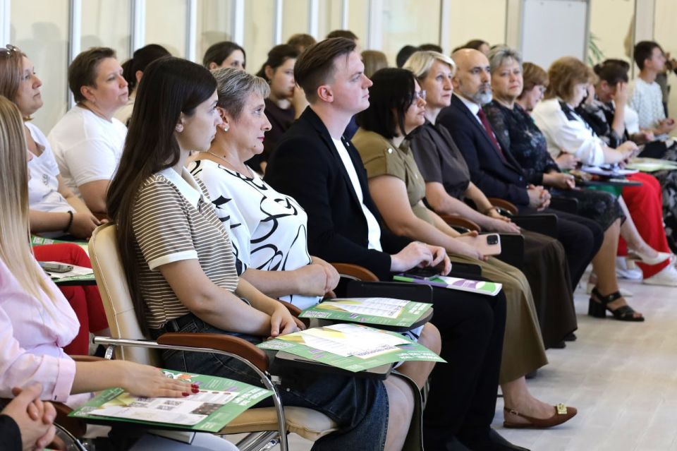 Молодые педагоги — будущее образования! Молодые педагоги — будущее образования!