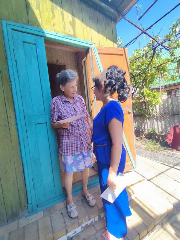 Иван Приходько: В Центрально-Городском районе Горловки поздравили участников Великой Отечественной войны с годовщиной окончания Втором мировой войны Иван Приходько: В Центрально-Городском районе Горловки поздравили участников Великой Отечественной войны с годовщиной окончания Втором мировой войны