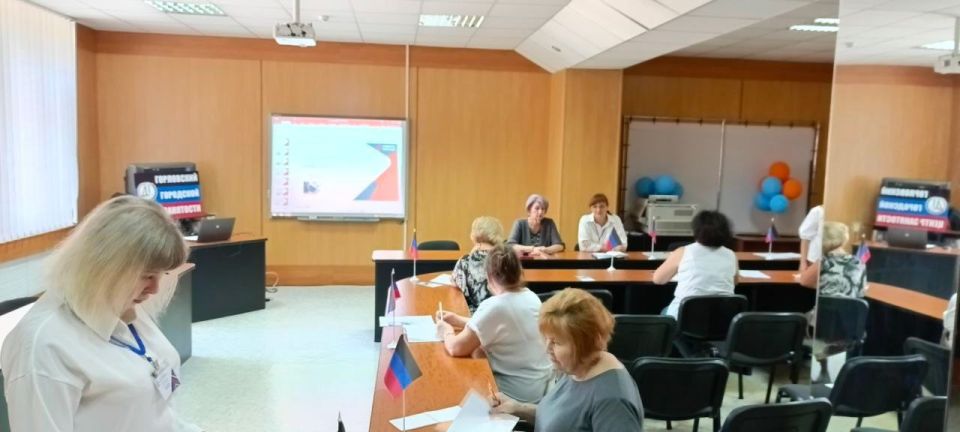 03 сентября государственный инспектор труда Елена Геннадиевна Мягкова приняла участие в семинаре в Горловском Центре занятости на тему: «Содействие в трудоустройстве, соблюдение социальных гарантий для участников СВО и...