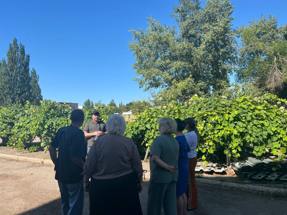 Иван Приходько: В Центрально-Городском районе Горловки прошли встречи с жителями Иван Приходько: В Центрально-Городском районе Горловки прошли встречи с жителями