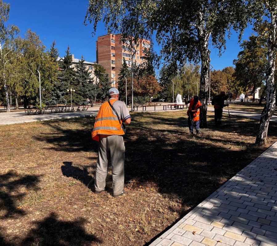 МУП «Простор» ежедневно выполняет все необходимые работы по содержанию городских улиц МУП «Простор» ежедневно выполняет все необходимые работы по содержанию городских улиц