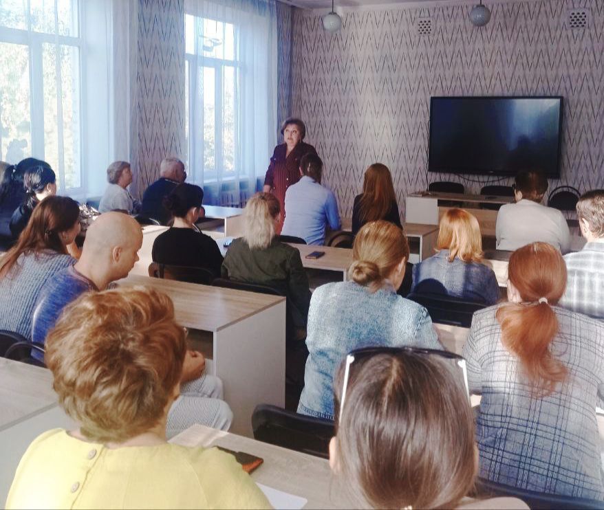 Состоялась встреча начальника Управления образования администрации городского округа Горловка с представителями родительской общественности