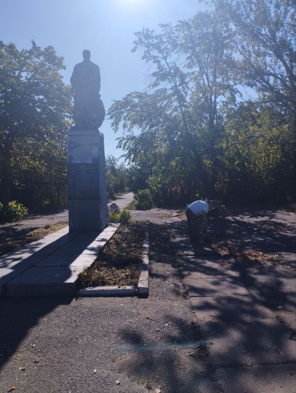 В Калининском внутригородском районе города Горловка реализуется проект «Единой России» «Историческая память»