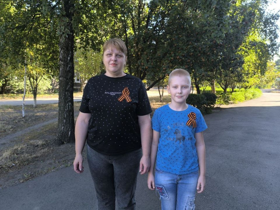 В Никитовском районе Горловки прошла раздача георгиевских лент