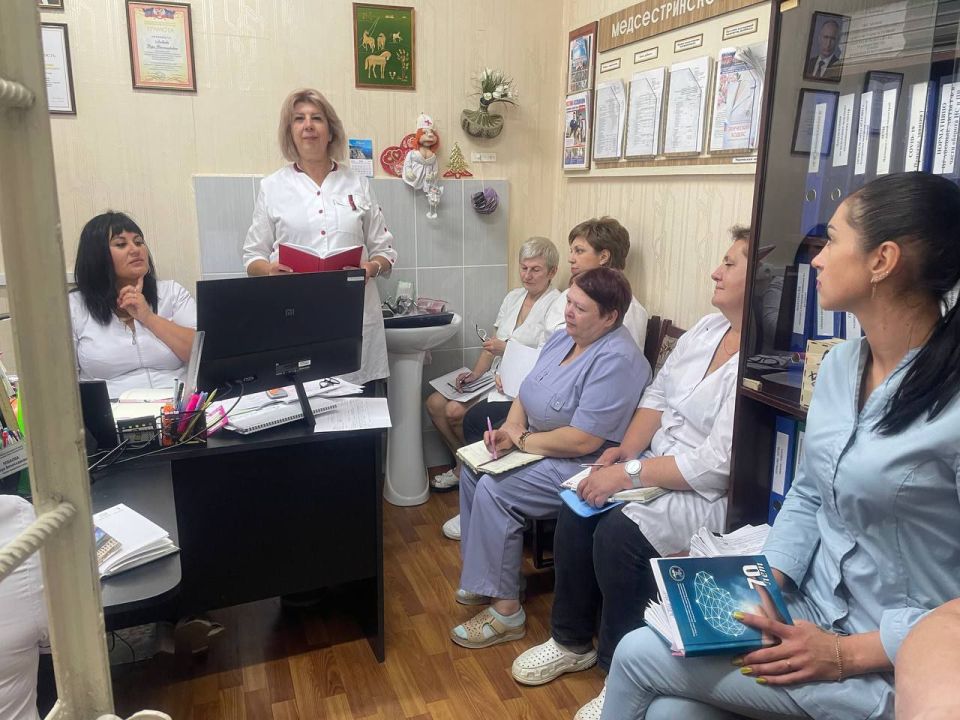 «Единый час гражданственности» в первичных организациях МО ОД «ДР» Центрально-Городского района Горловки «Единый час гражданственности» в первичных организациях МО ОД «ДР» Центрально-Городского района Горловки