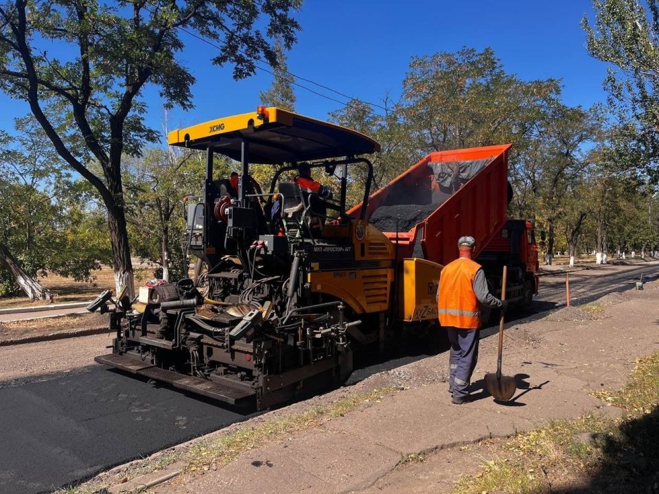 МУП «Простор» ежедневно выполняет все необходимые работы по содержанию городских улиц МУП «Простор» ежедневно выполняет все необходимые работы по содержанию городских улиц