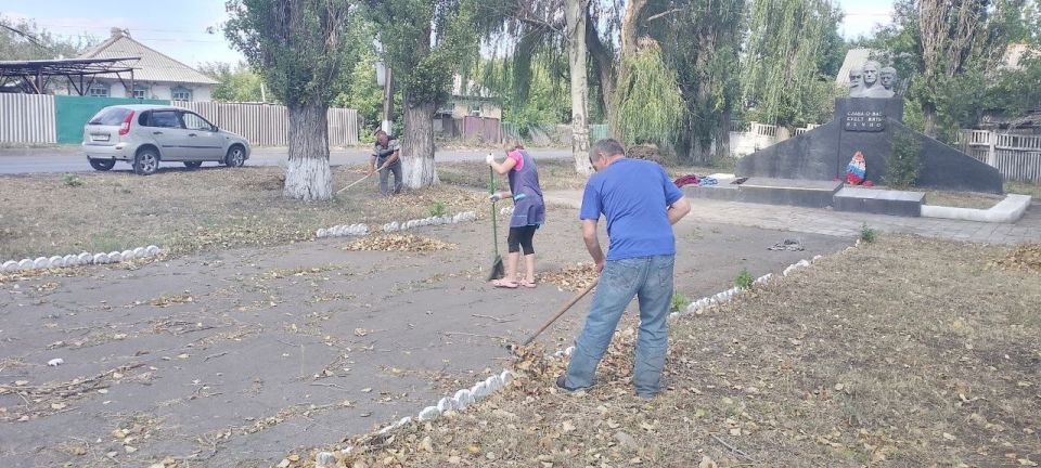 В Калининском районе Горловки реализуется всероссийский партийный проект «Единой России» «Историческая память» В Калининском районе Горловки реализуется всероссийский партийный проект «Единой России» «Историческая память»